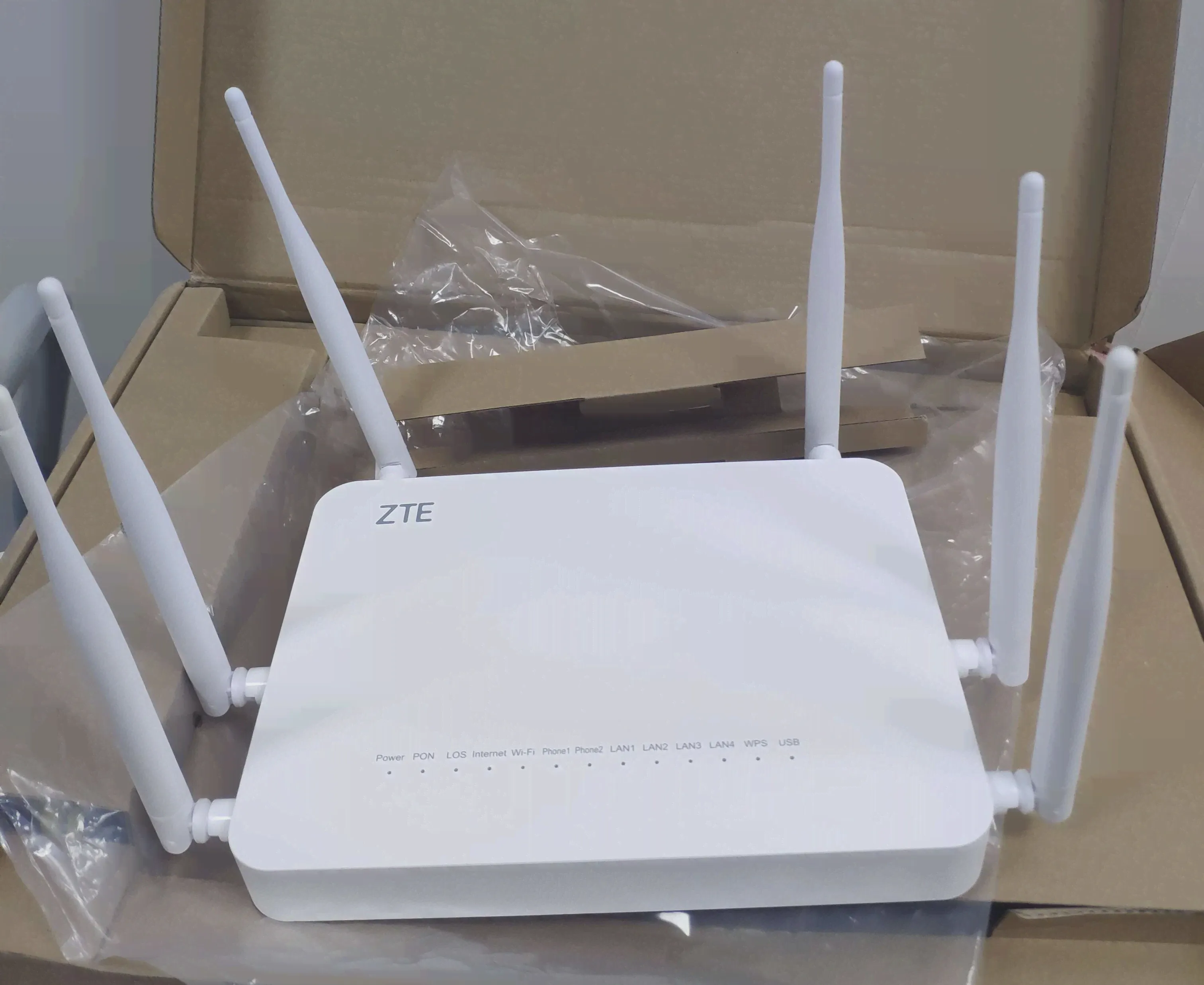 ZTE ZXHN F680 GPON ONU роутер 1GE + 3FE + 2 кастрюли + USB + 2,4g & 5g двухдиапазонный Wi-Fi четыре сетевых порта оптическая миграция cat (art.: 3920c06f0af8b)-3