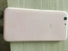 Смартфон ZTE Z 10
