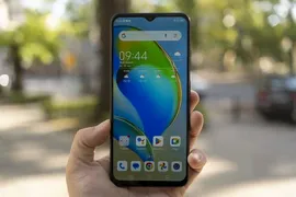 ZTE Blade V40 Design (2023)